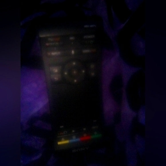 Sony NSG-MR7U Remote Control for Sony NSZ-GS7 - Picture 1 of 7